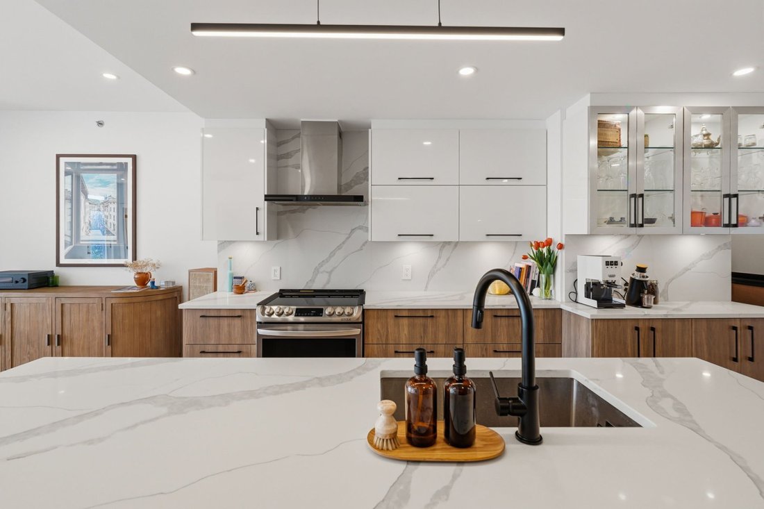 Condo in Montréal, Quebec, Canada 4 - 18096405