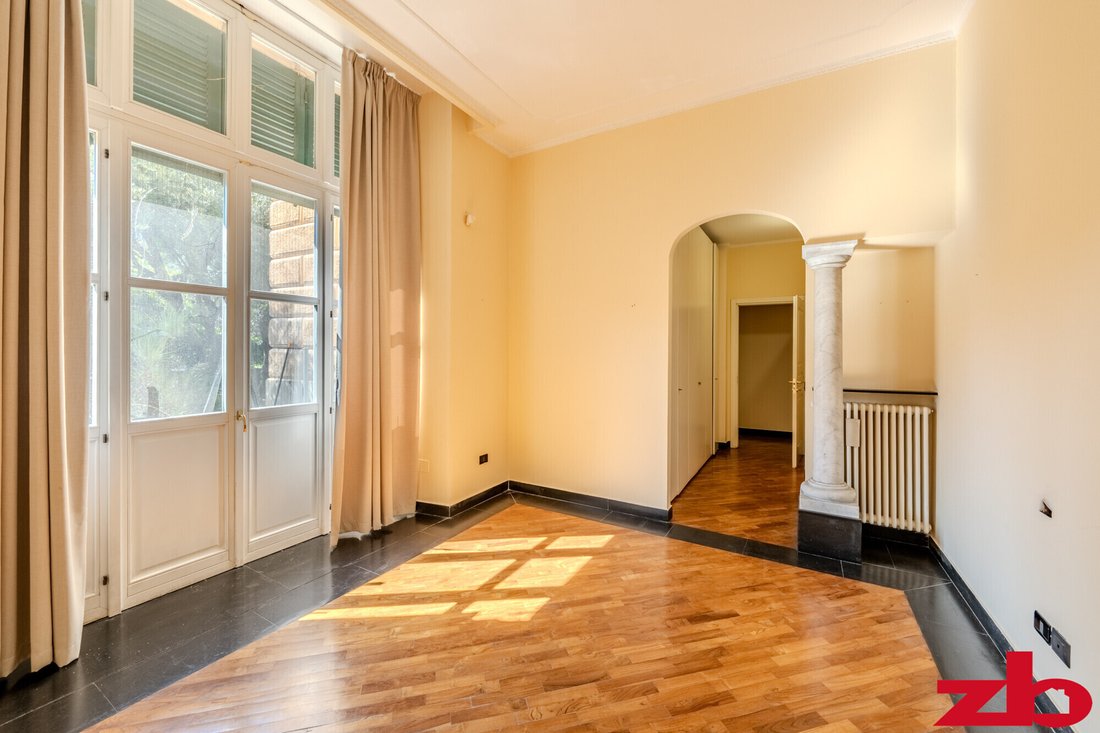 Apartment in City Center, Genoa, Liguria 3 - 18096198