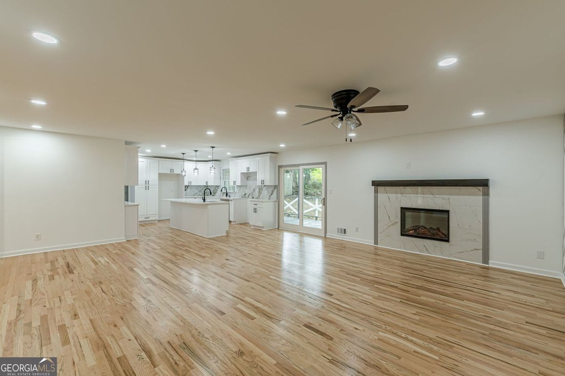 House in Decatur, Georgia, United States 2 - 18098493