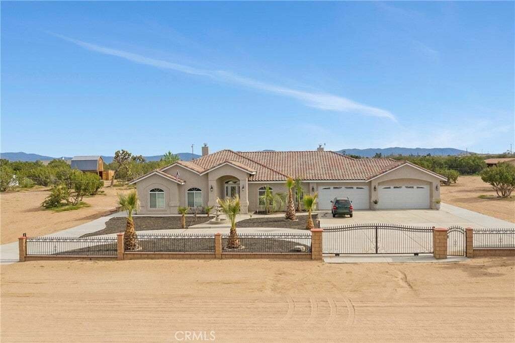 House in Hesperia, California, United States 1 - 17980390