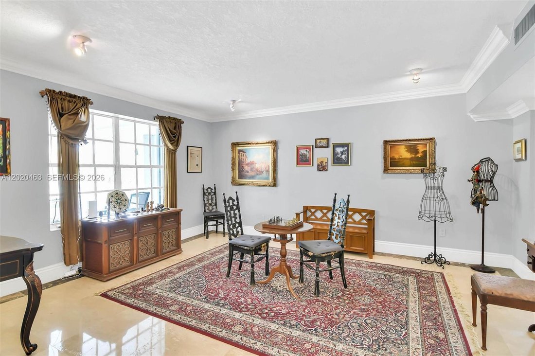 House in Miami, Florida, United States 5 - 17942851