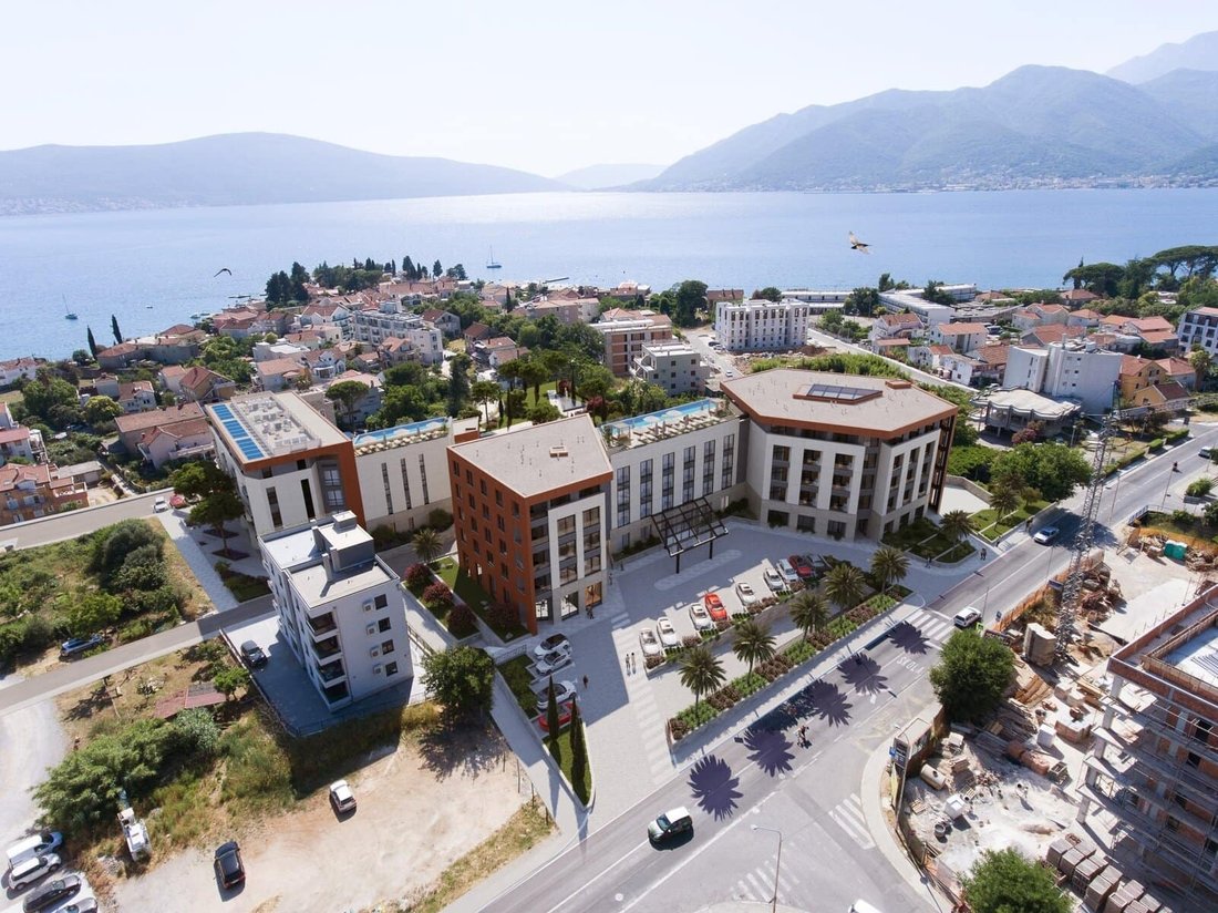 Apartment in Tivat, Tivat Municipality, Montenegro 4 - 16503823