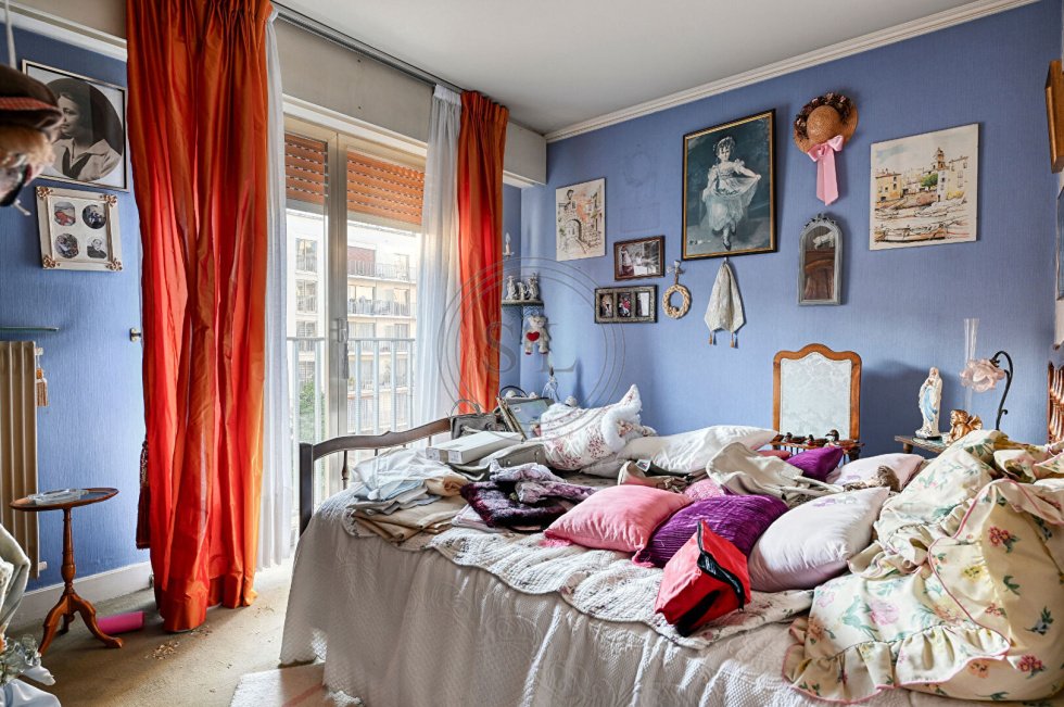 Apartment in Domaine National du Château, Versailles, France 4 - 18102957