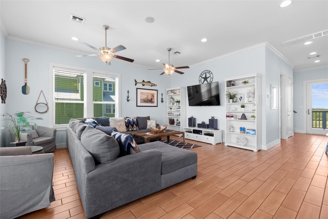 House in Galveston, Texas, United States 5 - 18106278