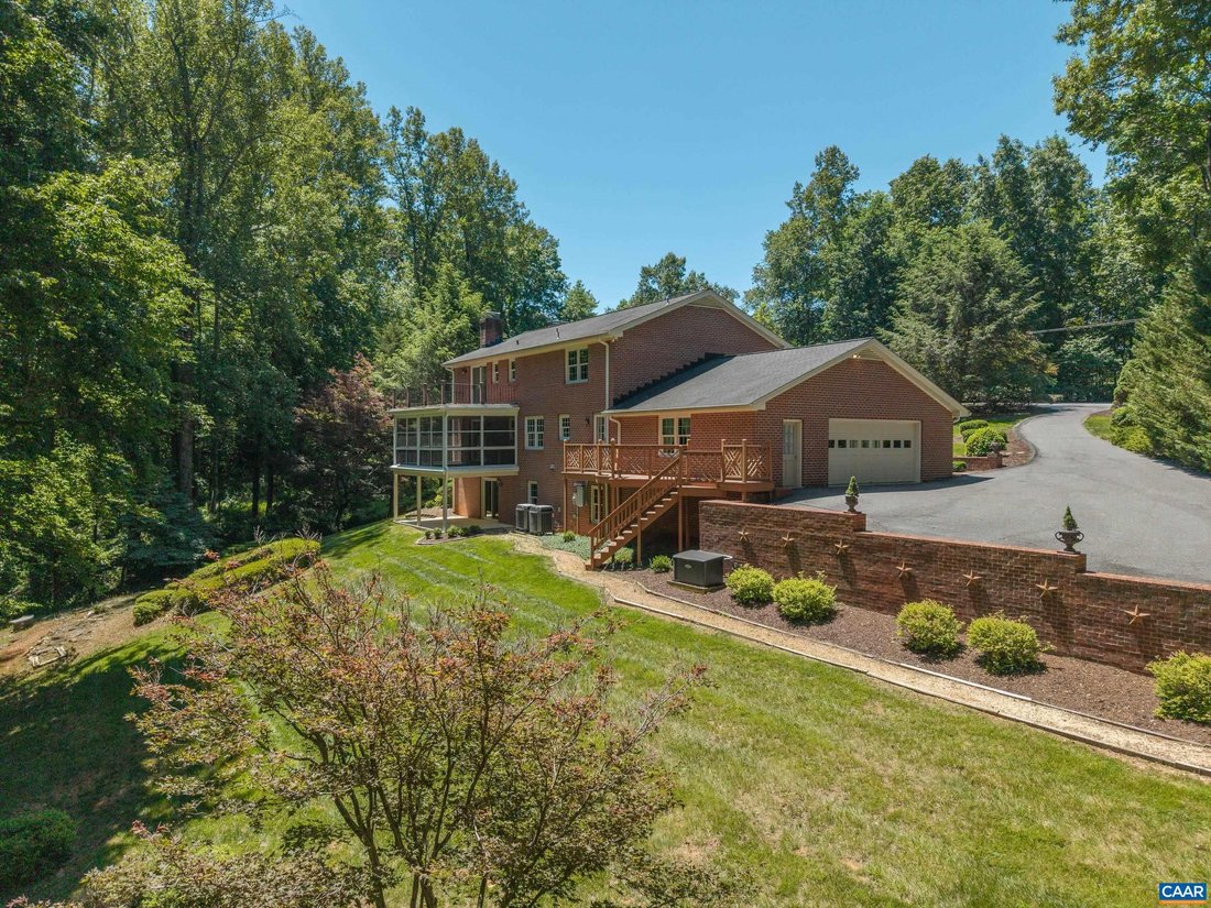 House in Charlottesville, Virginia, United States 4 - 18091243