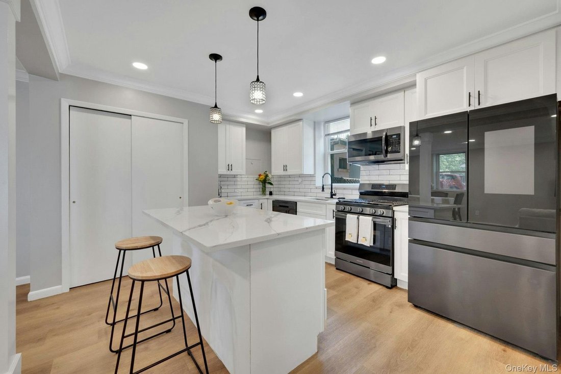 House in Yonkers, New York, United States 5 - 18009977