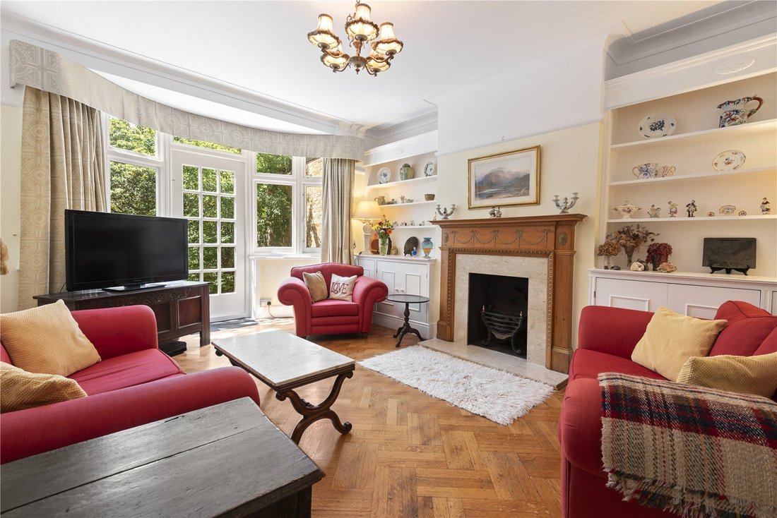 House in Castelnau, Richmond Upon Thames, England 4 - 18093559
