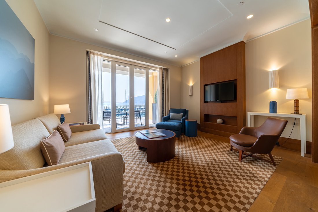 Apartment in Tivat, Tivat Municipality, Montenegro 4 - 16977172