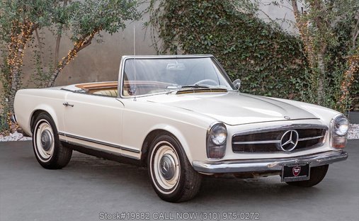 Mercedes-Benz 230SL in Los angeles, ca 1