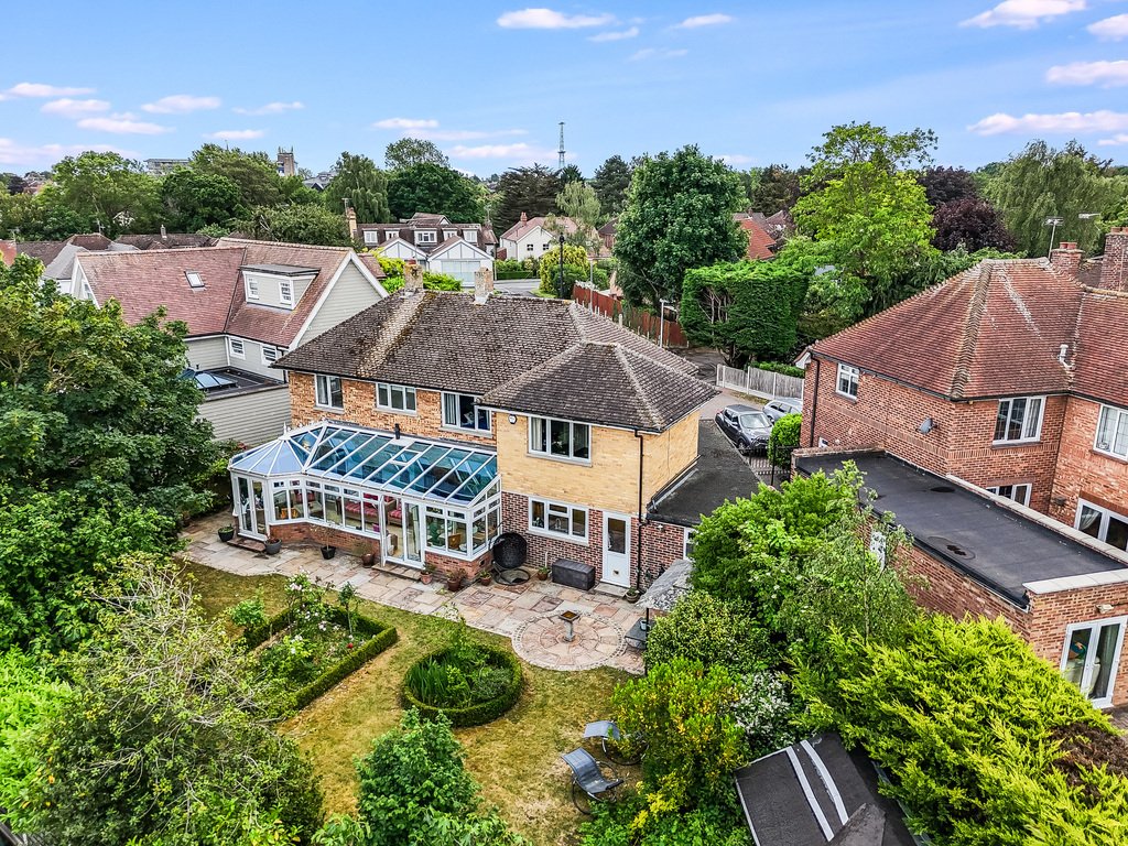 House in Great Baddow, England 4 - 18101664