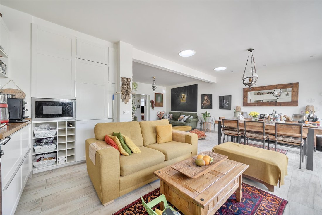 Bungalow in Pinnerwood Park, Hillingdon, England 5 - 18094821