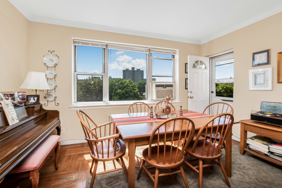 Co Op in New York, New York, United States 2 - 18084924