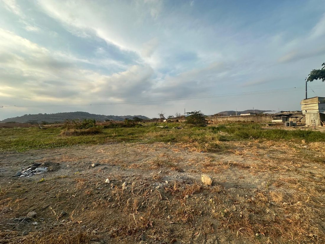 Land in Guayaquil, Guayas, Ecuador 4 - 18093120