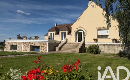 House in Chezy-sur-Marne, Hauts-de-France, France 1
