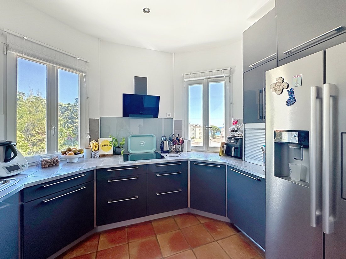 Villa in Cannes, Provence-Alpes-Côte d'Azur, France 5 - 18082307