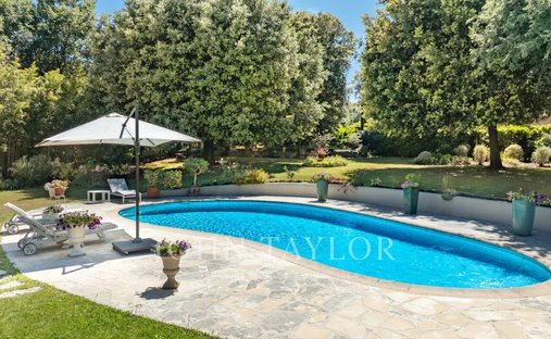 Villa en Le Rouret, Provenza-Alpes-Costa Azul, Francia 1