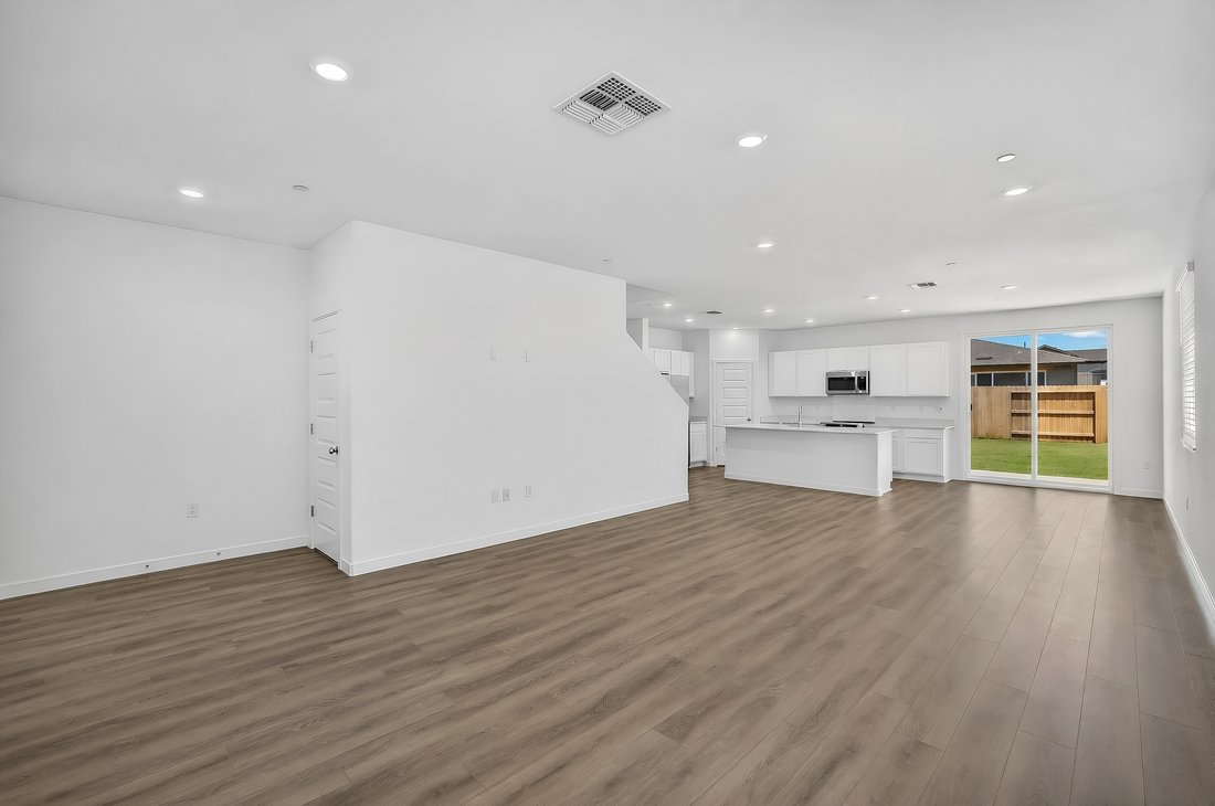House in Galt, California, United States 3 - 17950238