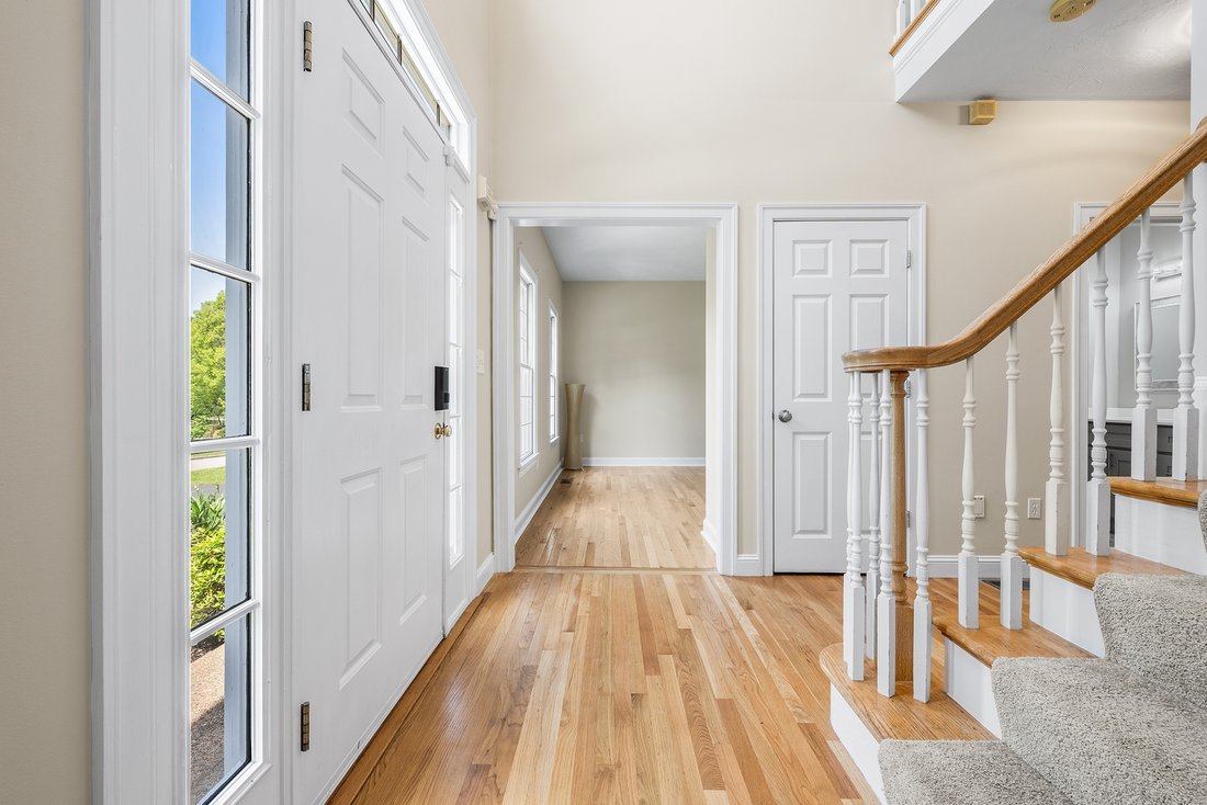 House in Westborough, Massachusetts, United States 4 - 18093507