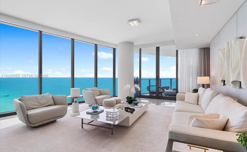 Condo in Sunny Isles Beach, Florida, United States 1