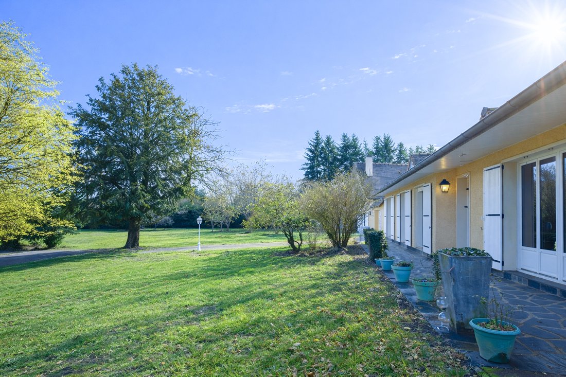 Villa in Gare-Sud, Le Mans, France 3 - 18103576