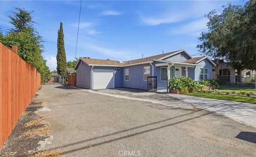 House in Santa Ana, California, United States 1