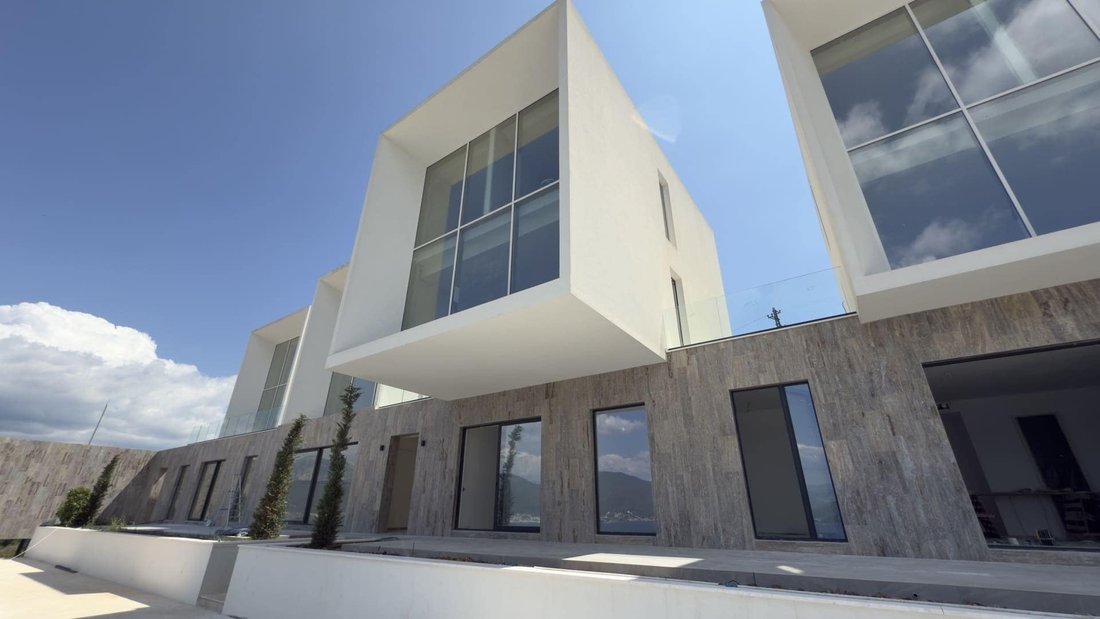 Apartment in Krašići, Tivat Municipality, Montenegro 5 - 16504035