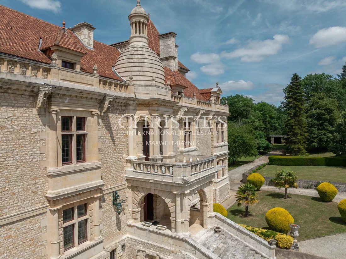 Castle in Saint Ausone-Saint Martin-Saint Gelais, Angoulême, France 4 - 13989480