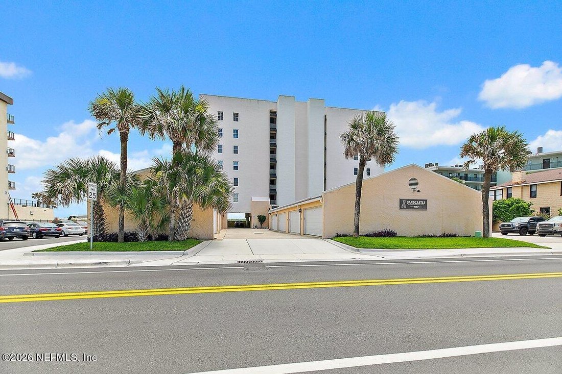 Condo in Jacksonville Beach, Florida, United States 2 - 18108348