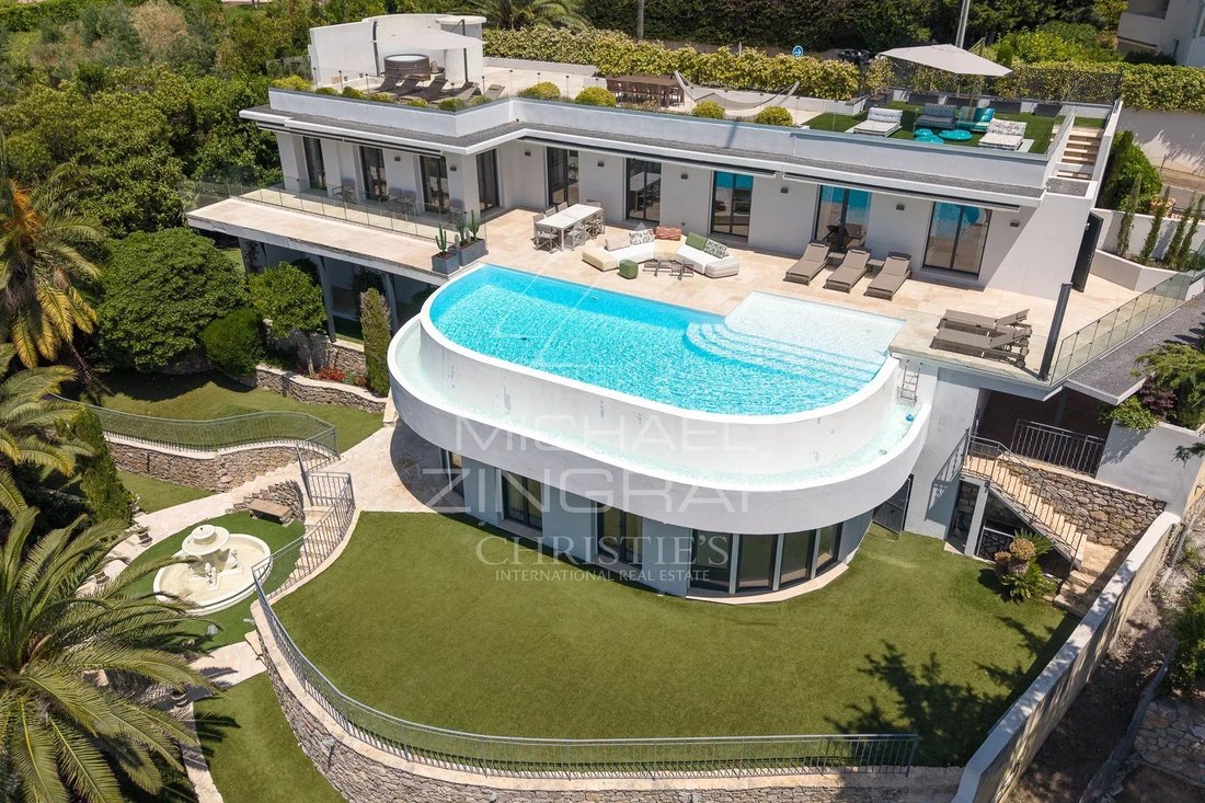 House in Cannes, Provence-Alpes-Côte d'Azur, France 1 - 18093550