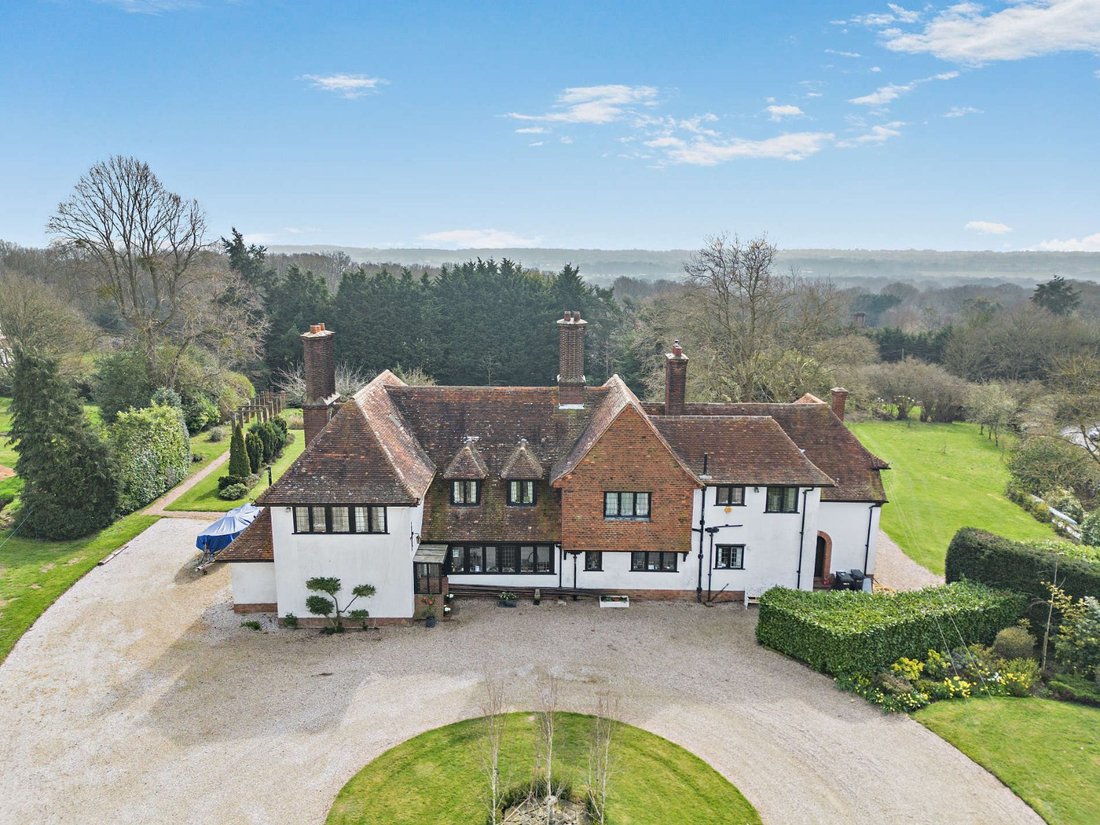 House in Danbury, England 1 - 18091824