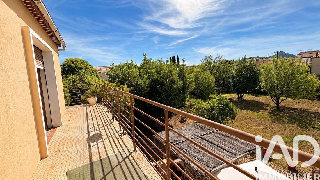 House in La Crau, Provence-Alpes-Côte d'Azur, France 3 - 18097212