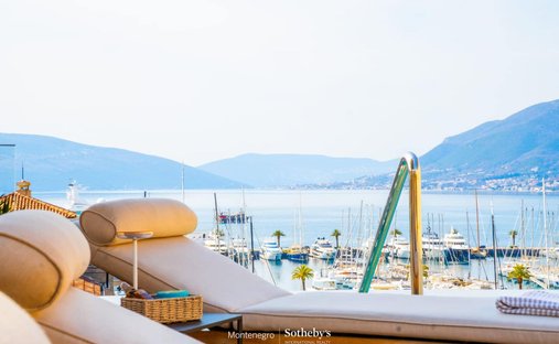 Apartamento en Tivat, Municipio de Tivat, Montenegro 1