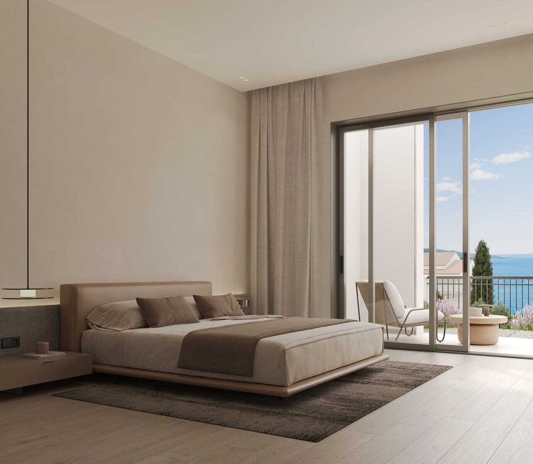 Apartment in Milovići, Tivat Municipality, Montenegro 5 - 17274720
