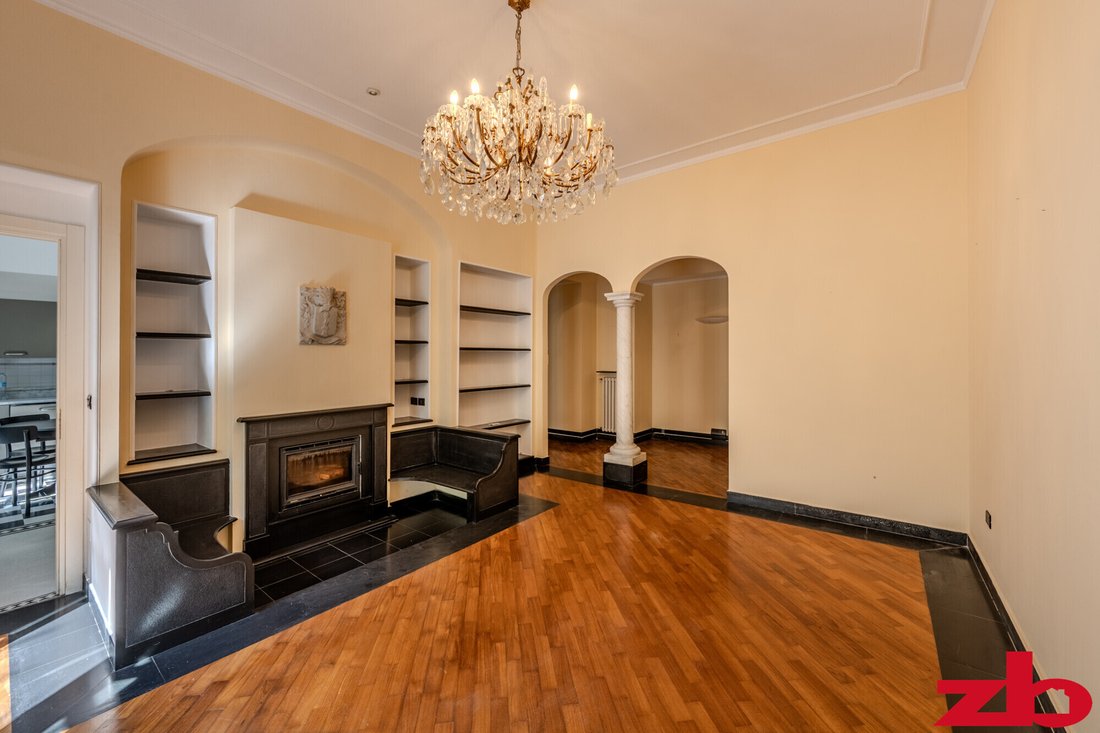 Apartment in City Center, Genoa, Liguria 4 - 18096198