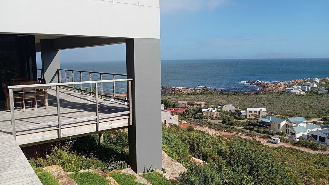 House in Rooi-Els, Western Cape, South Africa 5 - 18094082