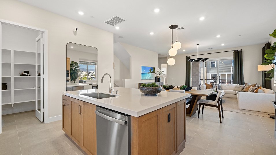 Townhouse in Irvine, California, United States 4 - 18093737