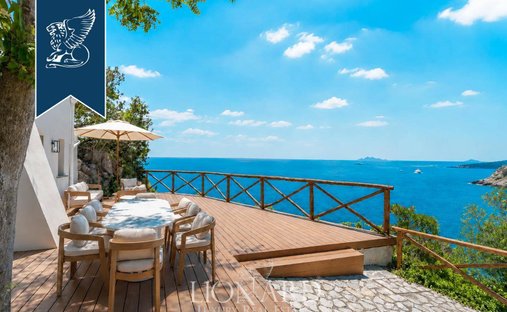 Villa à Maiori, Campanie, Italie 1