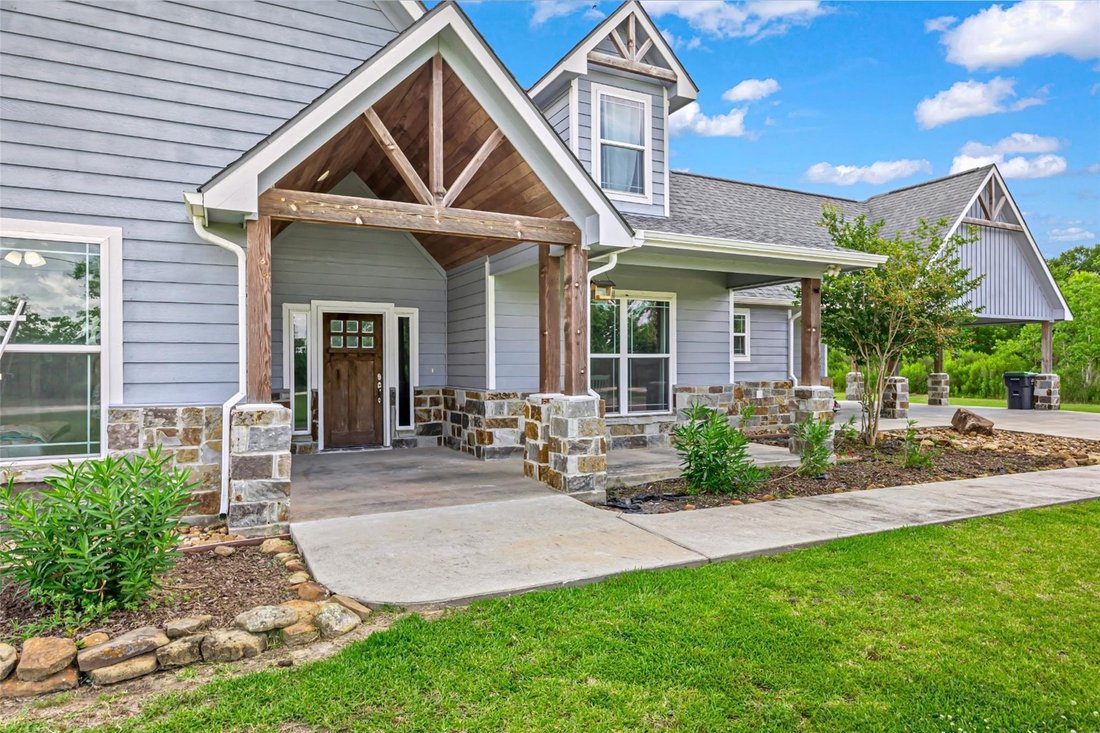 House in Dayton, Texas, United States 2 - 18101143
