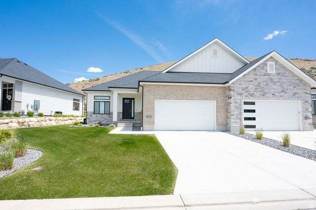 Lehi, Utah, United States 1 - 18094398