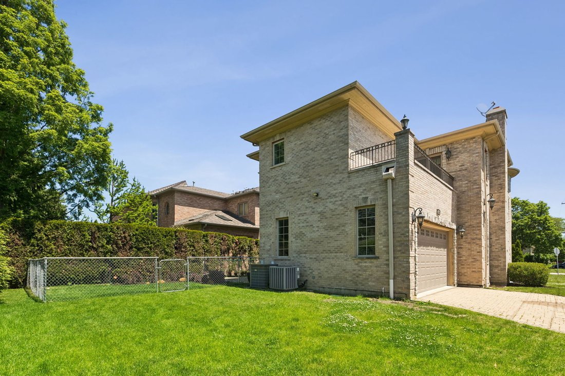 House in Lincolnwood, Illinois, United States 5 - 18106342