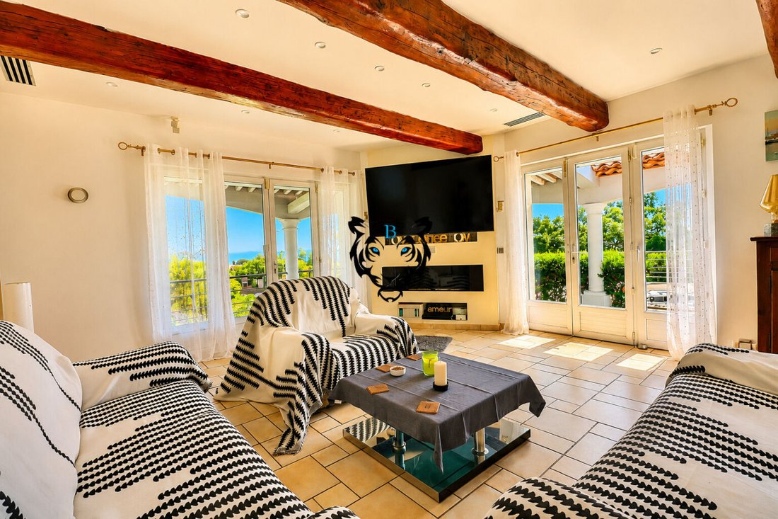House in Exterieurs, Frejus, France 4 - 15768411