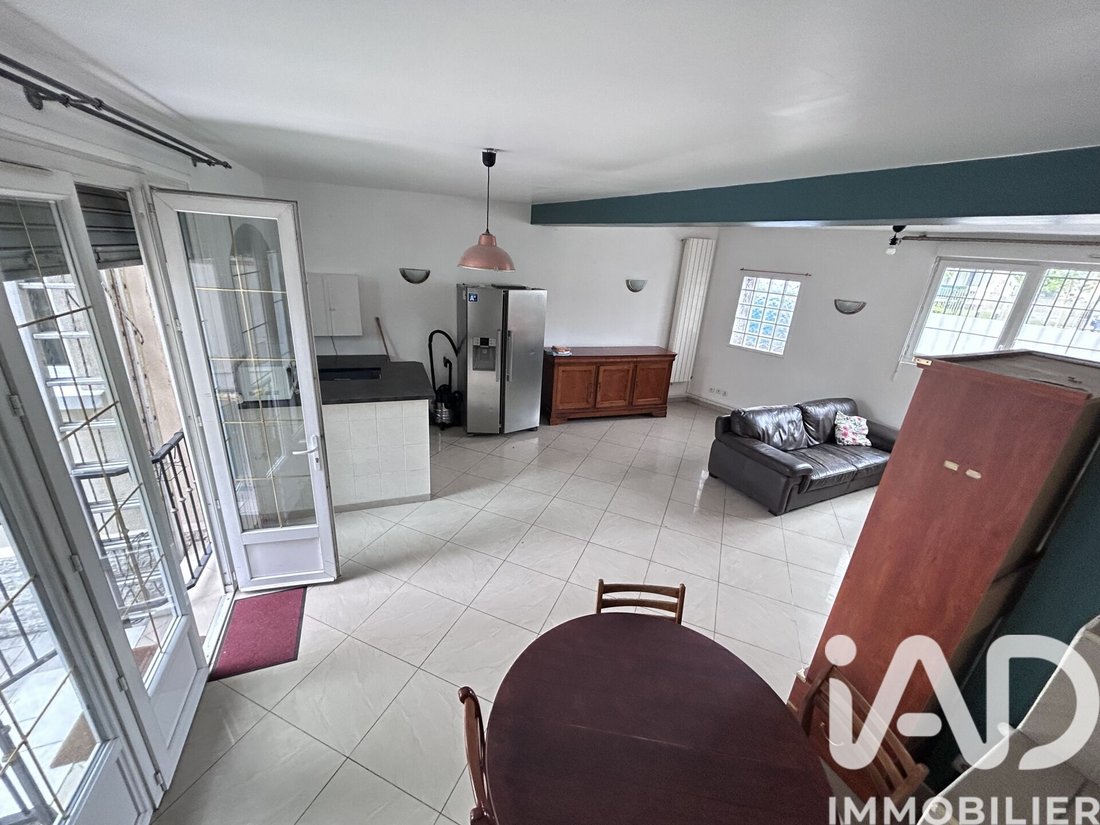 House in Les Lilas, Ile-de-France, France 4 - 17382580