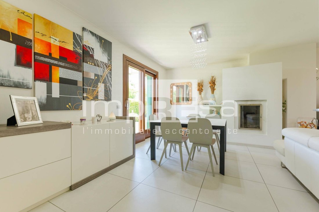 House in Fontanafredda, Friuli – Venezia Giulia, Italy 4 - 18097330