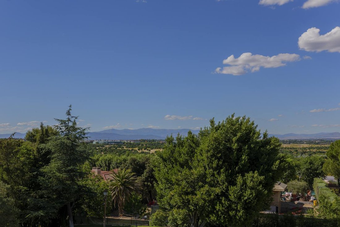 Villa in Somosaguas, Pozuelo de Alarcon, Comunidad de Madrid 3 - 18092115
