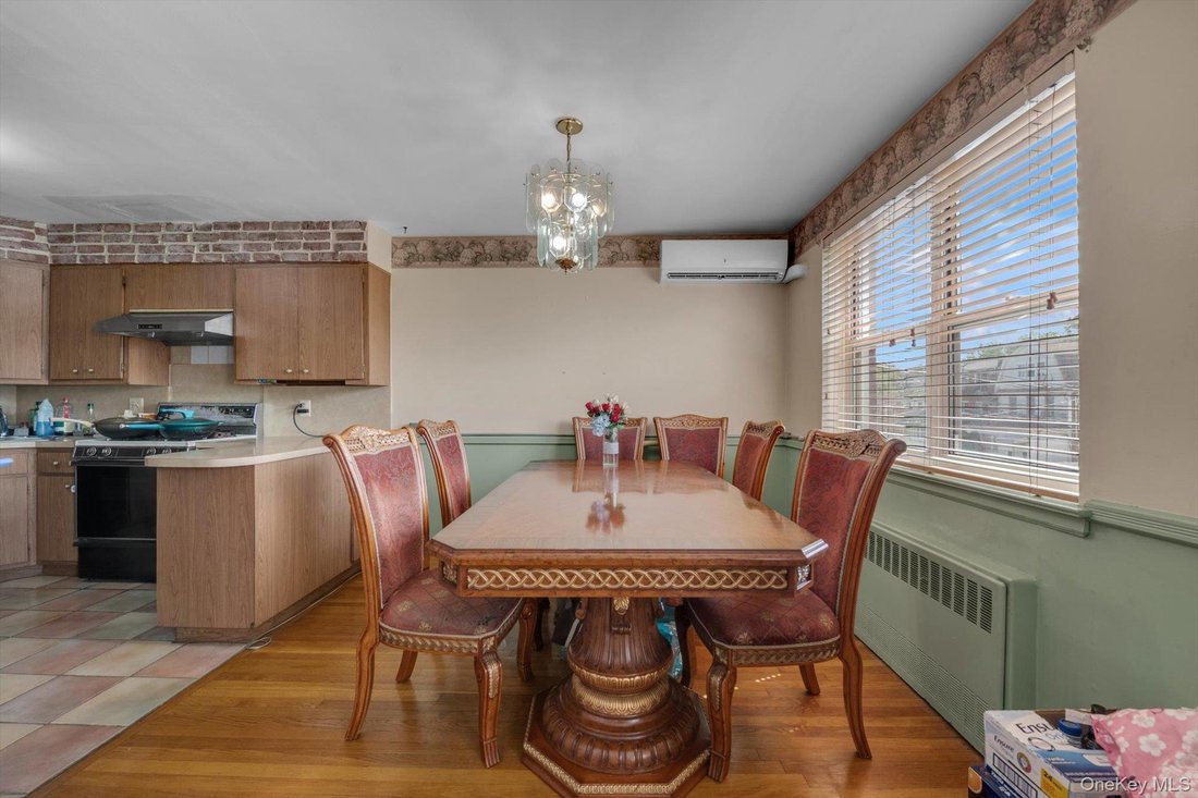 House in New York, New York, United States 4 - 18095084