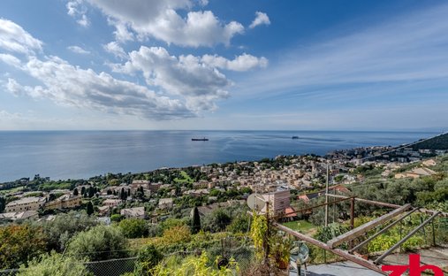 House in Nervi, Genoa, Italy 1
