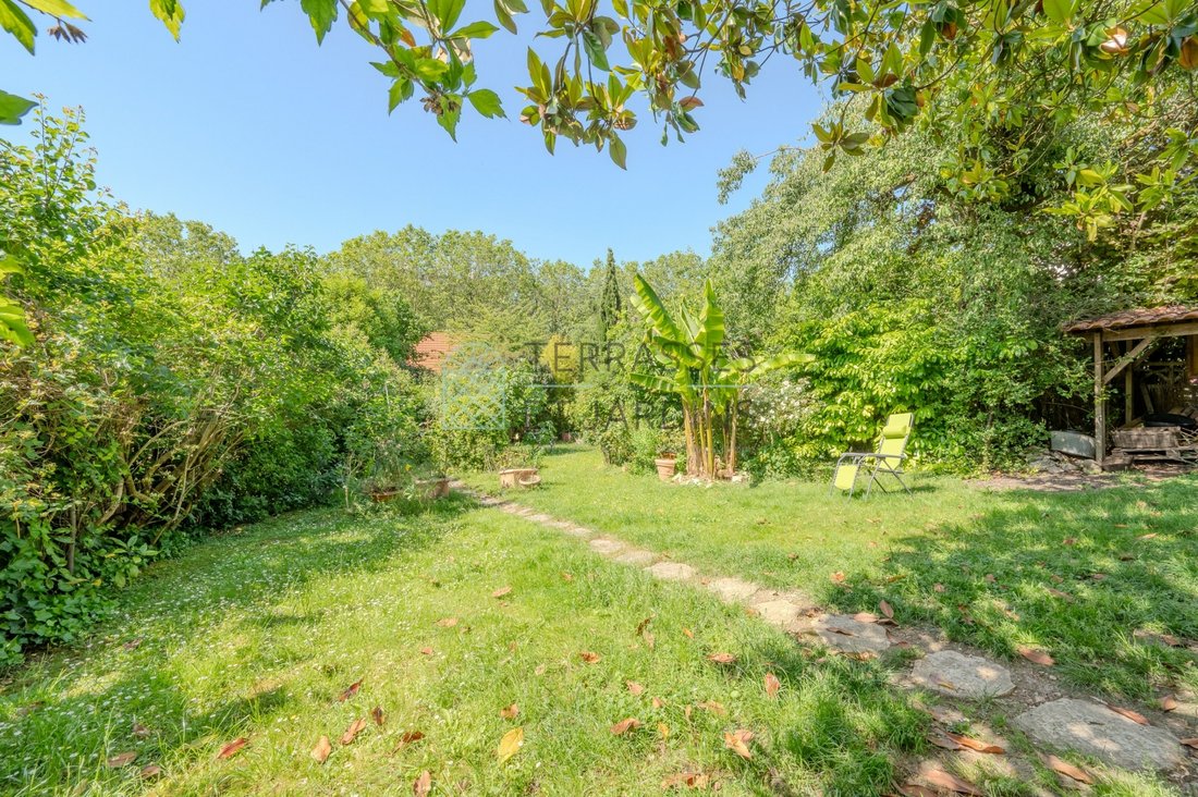 House in Kremlin-Saint Germain, Le Kremlin-Bicetre, France 4 - 18040868