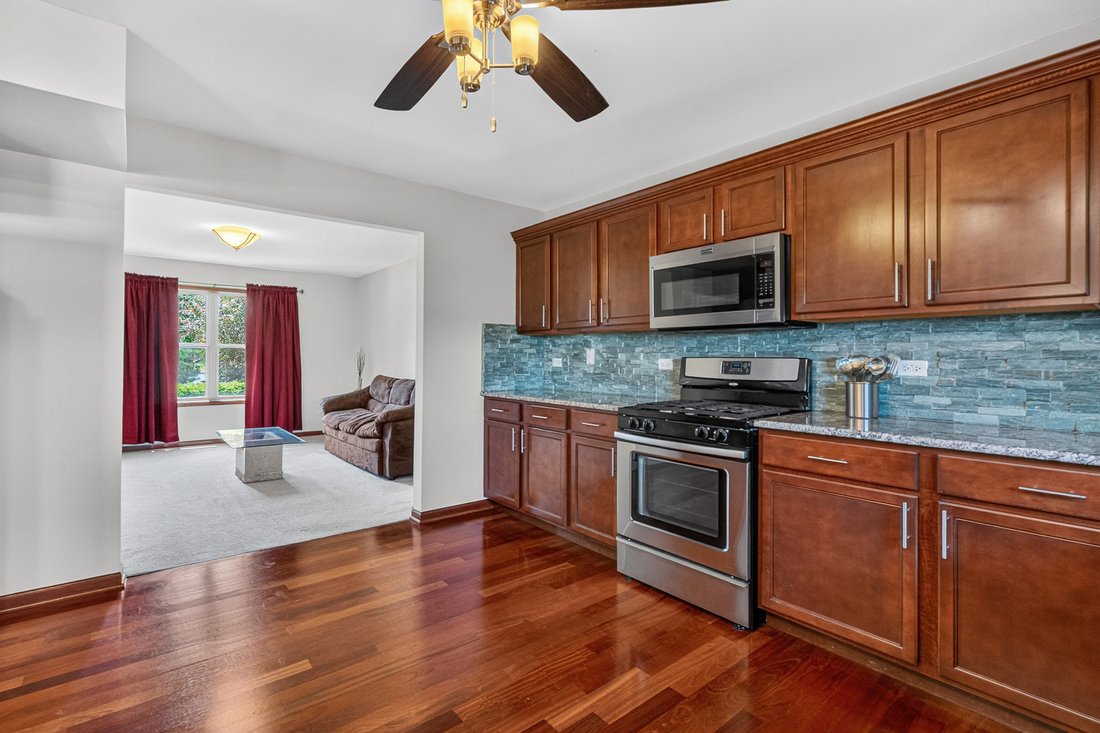 House in New Lenox, Illinois, United States 3 - 18095344
