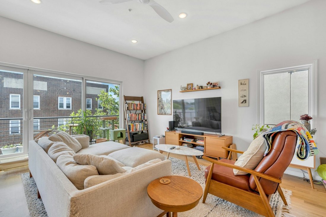 Condo in Jersey City, New Jersey, United States 3 - 18107829