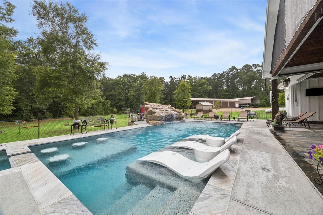 House in Coldspring, Texas, United States 2 - 18094556